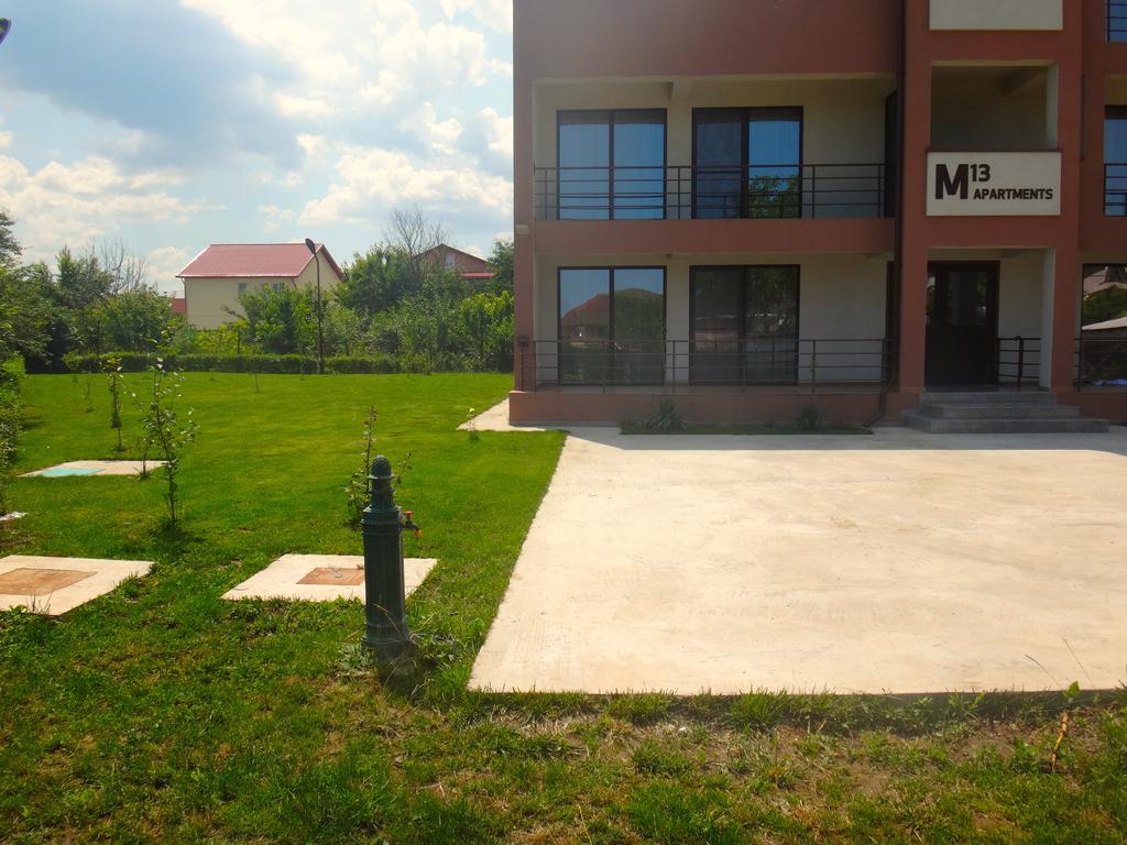 M13 Apartments Нэводари Экстерьер фото